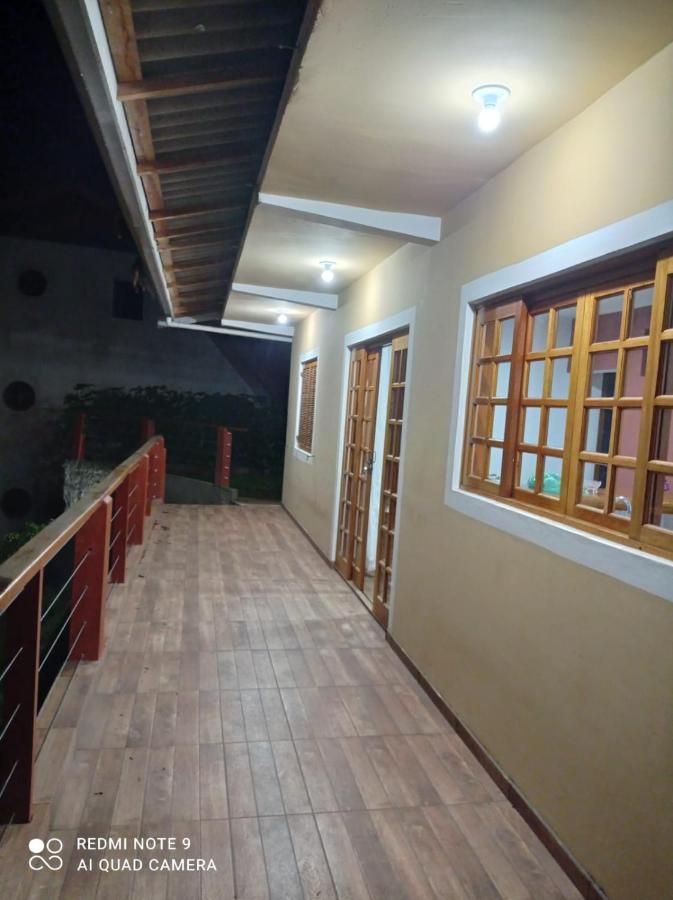Cantinho Feliz A 900m Do Capivari Casa de férias Campos do Jordão