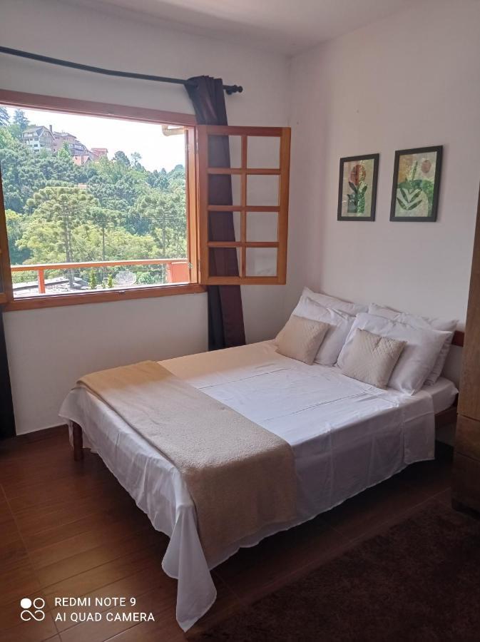 Cantinho Feliz A 900m Do Capivari Casa de férias *